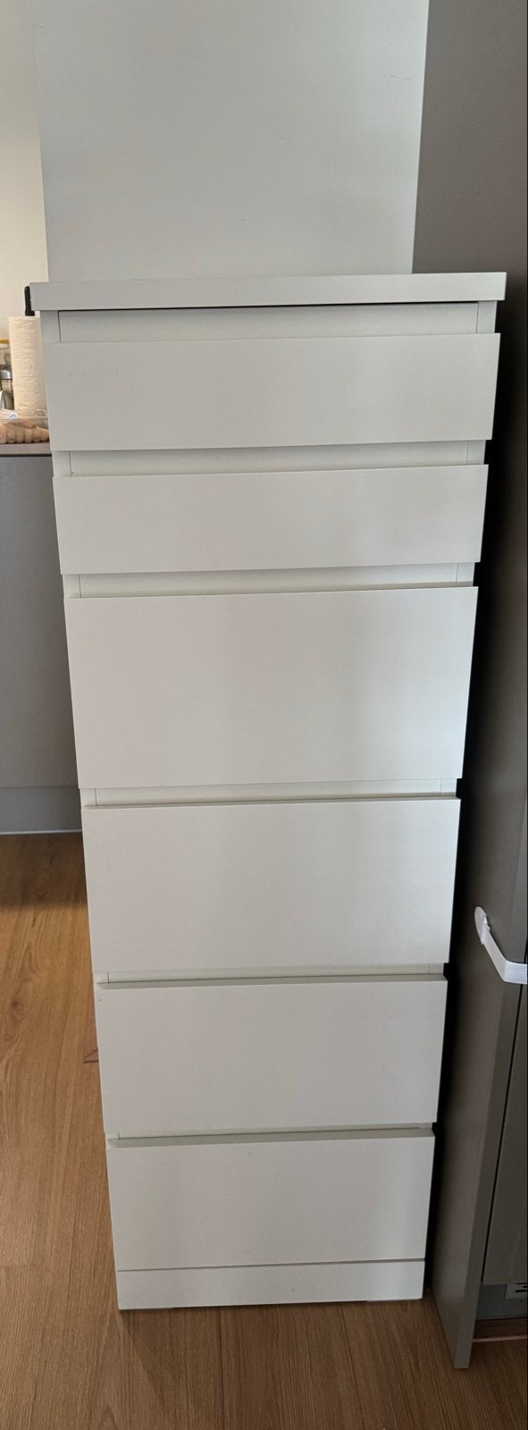 Witte malm ladekast met spiegel, Overige materialen, Minder dan 50 cm, 5 laden of meer, 100 tot 150 cm