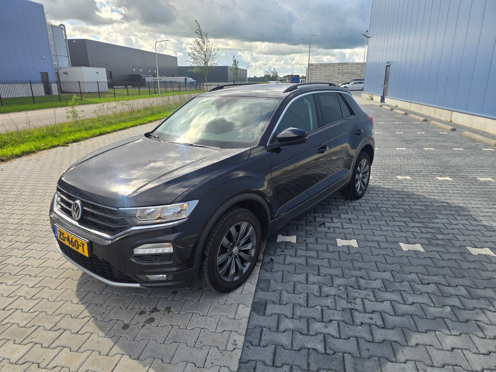 Volkswagen T-Roc 1.0 TSI 115pk 2019 Zwart weg is pech, Auto's, Voorwielaandrijving, Stof, Origineel Nederlands, Particulier