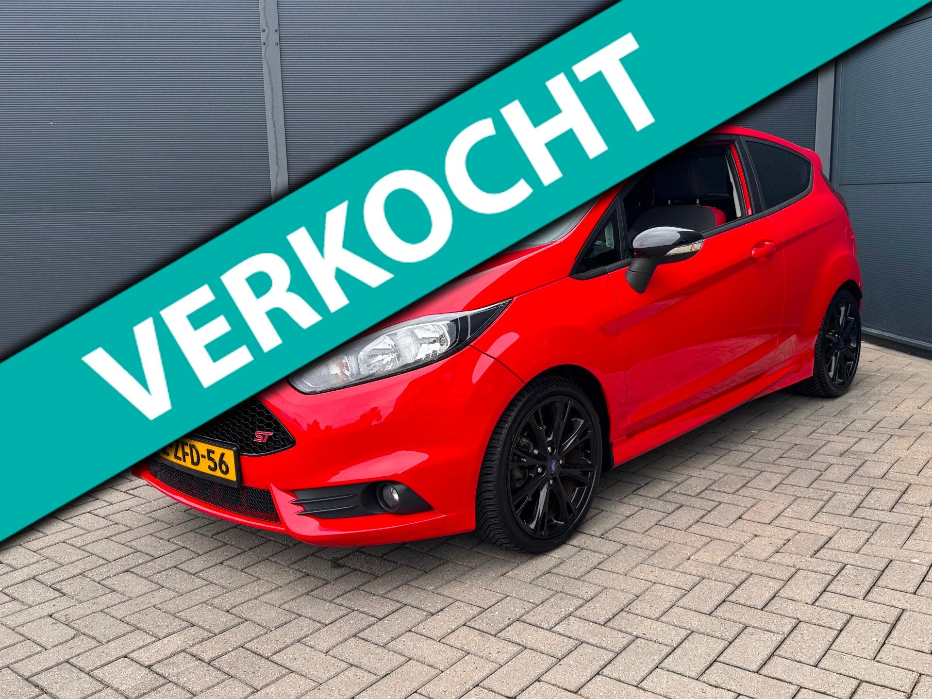 Ford Fiesta 1.0 EcoBoost Red/Black Edition, Voorwielaandrijving, Euro 5, Start-stop-systeem, Origineel Nederlands