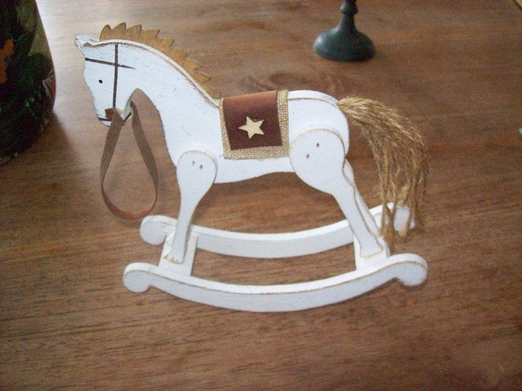 houten hobbelpaardje 18bij16bij6cm, Ophalen