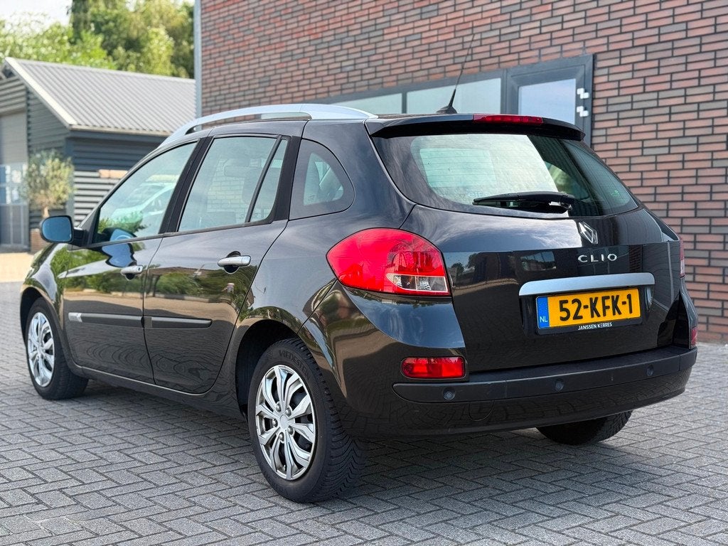 Renault Clio Estate 1.2 TCE Dynamique Airco Cruise Navi PDC, Voorwielaandrijving, Gebruikt, 4 cilinders, 1095 kg