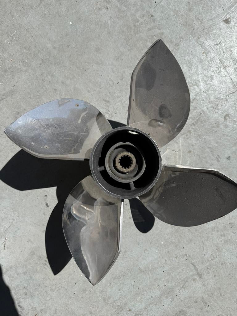 Rvs propellor 13 3/4 x 23l ballistic, Watersport en Boten, Ophalen, Zo goed als nieuw