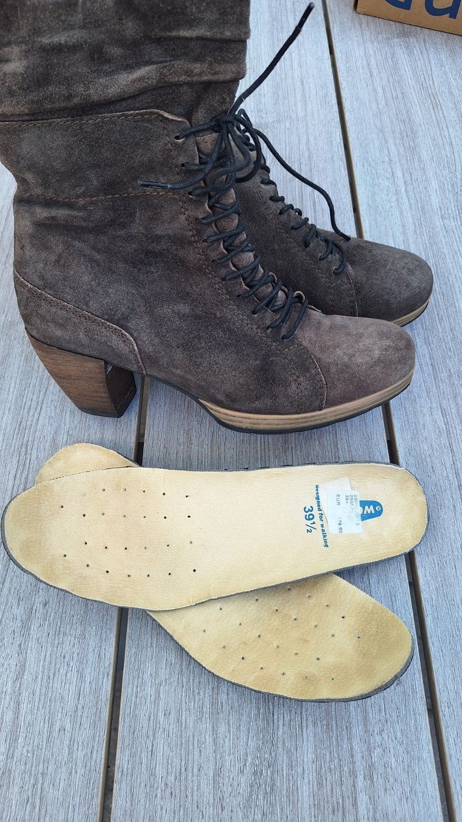 wolky maat 39.5, Kleding | Dames, Schoenen, Ophalen of Verzenden, Zo goed als nieuw, Sneakers of Gympen