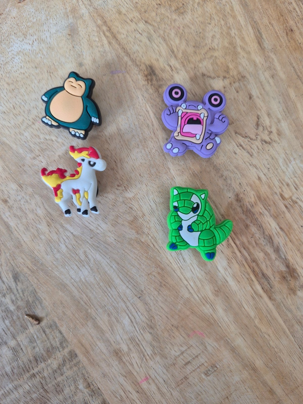 4 Jibbitz voor Crocs - Pokémon thema, Ophalen of Verzenden, Nieuw, Jongen of Meisje