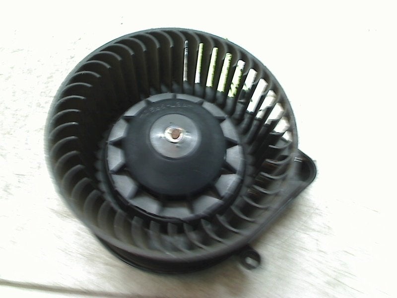 Kachel Ventilatormotor Audi A4 (B6) 2002 8E1820021, Gebruikt, Auto-Union-Straße  1, Ingolstadt 85057, , Duitsland, Info@audi.de