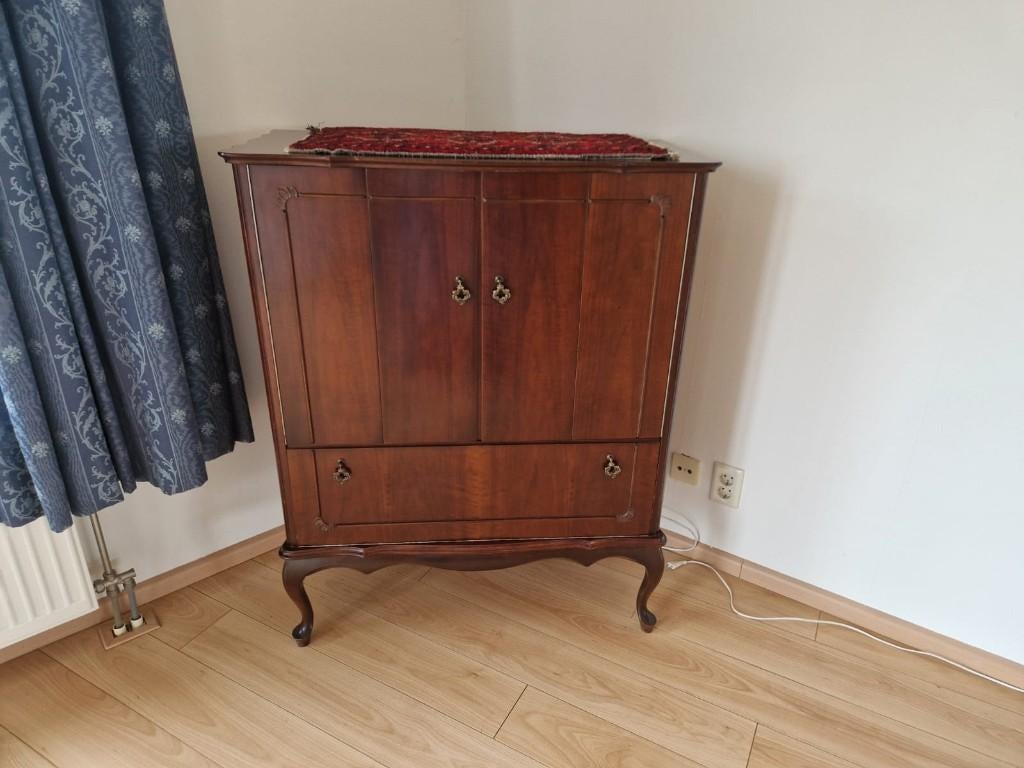 Klassieke tv kast wortel noten, Ophalen, 25 tot 50 cm, Minder dan 100 cm