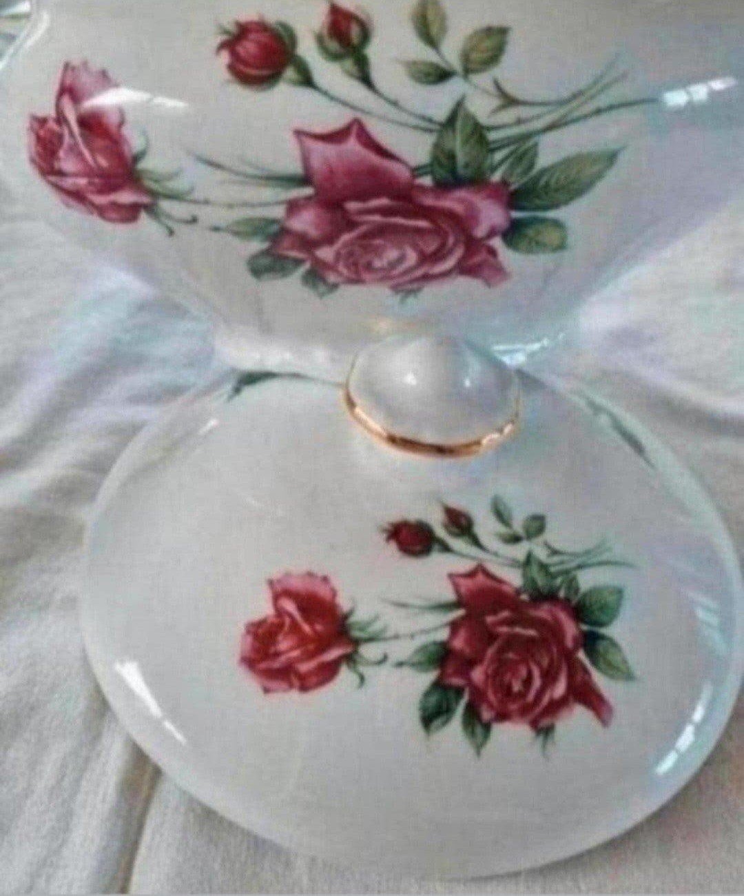 Schumann Arzberg schaal borden grote rode rozen gouden biesj, Antiek en Kunst, Ophalen of Verzenden