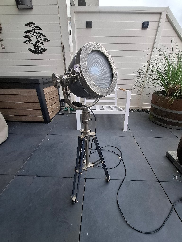 Industriële vloerlamp, Huis en Inrichting, Lampen | Vloerlampen, Ophalen, E27 (groot), Zo goed als nieuw, Minder dan 100 cm