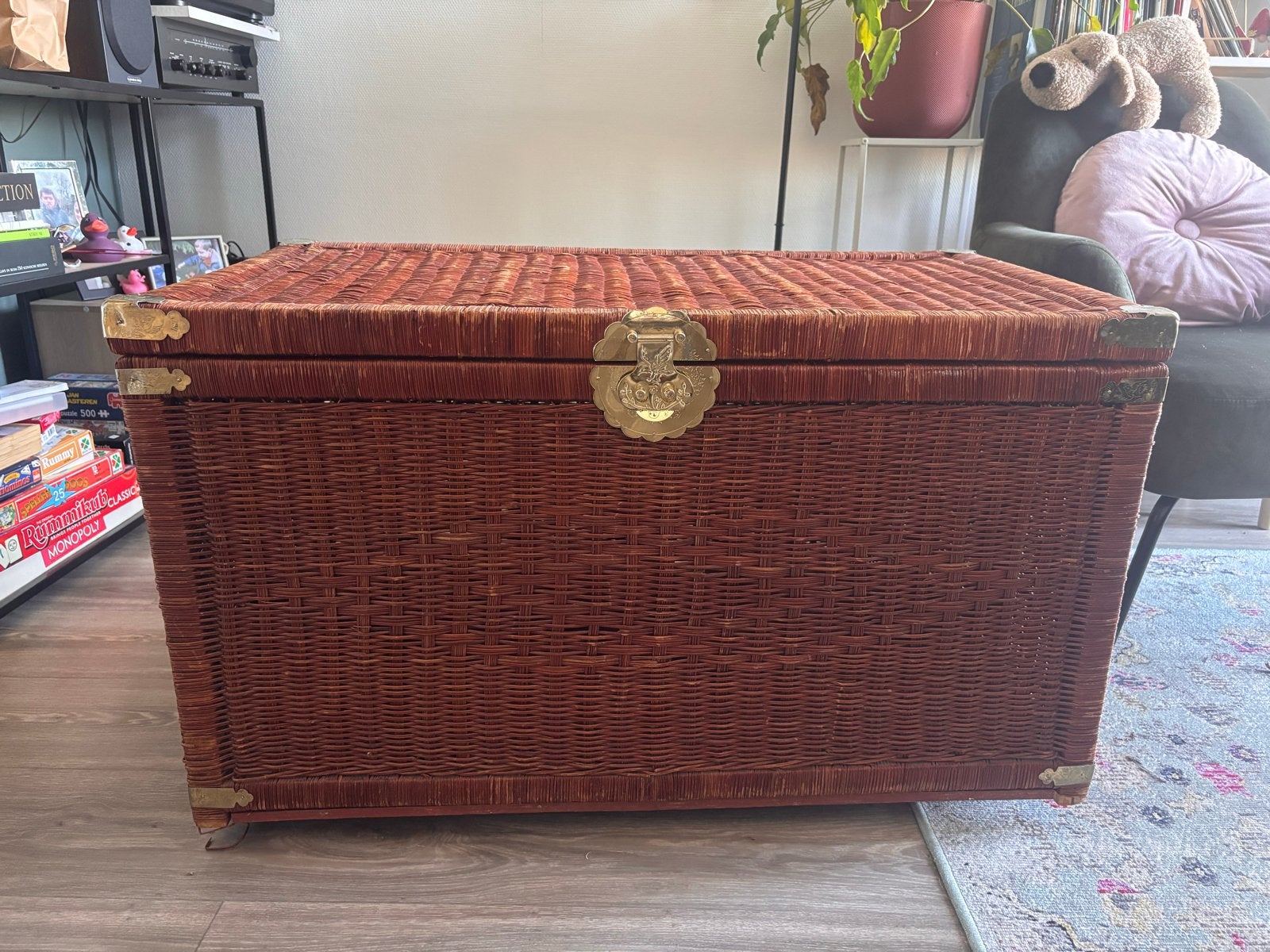 Vintage rotan kist met messing beslag, Ophalen, Gebruikt, 50 tot 100 cm, 75 tot 100 cm
