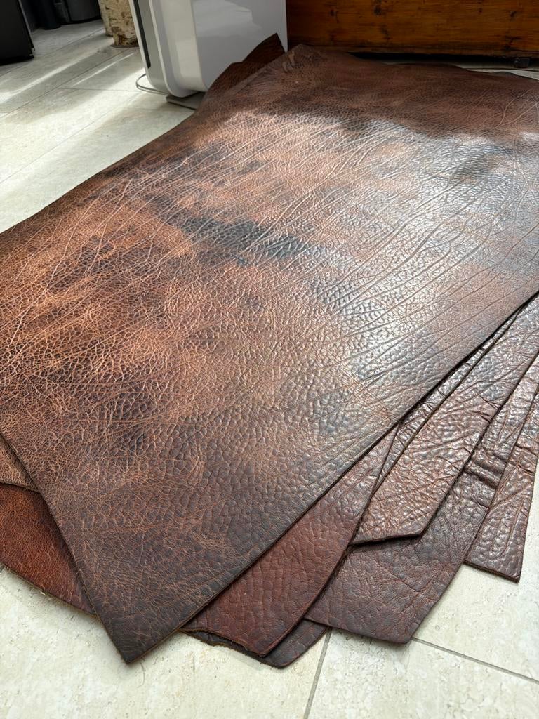 Dik tuigleer voor trapbekleding of andere leerbewerking, Gebruikt, Bruin, Overige typen, Ophalen of Verzenden