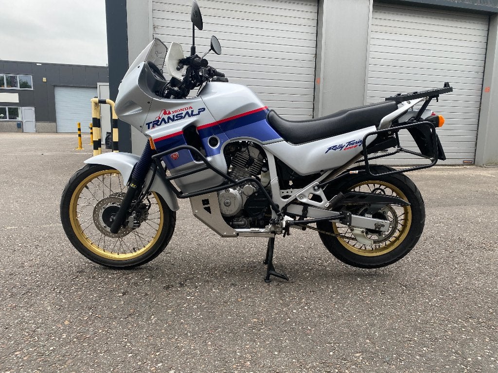Honda Transalp 600 - 50th Aniversary - 19k km!, 2 cilinders, Motorrijbewijs A, Gebruikt, Particulier
