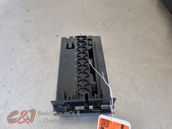 Bekerhouder van een Renault Master, Gebruikt, -, Renault, -
