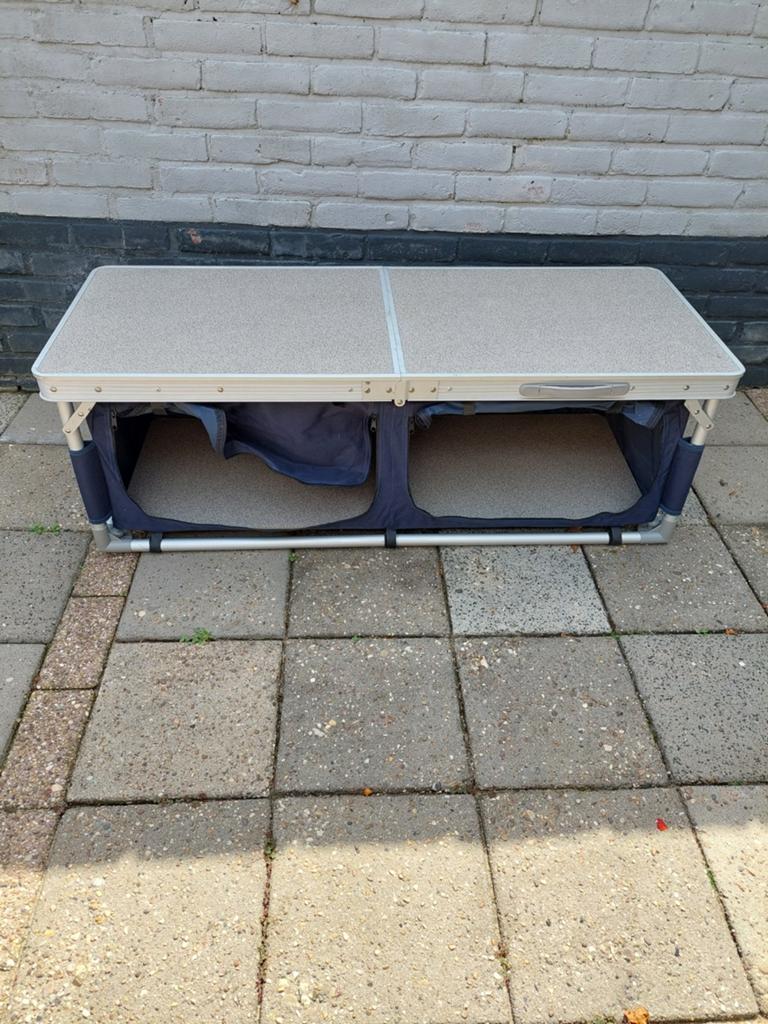 Hypercamp travellers bijzettafel inklapbaar, Caravans en Kamperen, Kampeermeubelen, Ophalen of Verzenden, Gebruikt, Campingkast