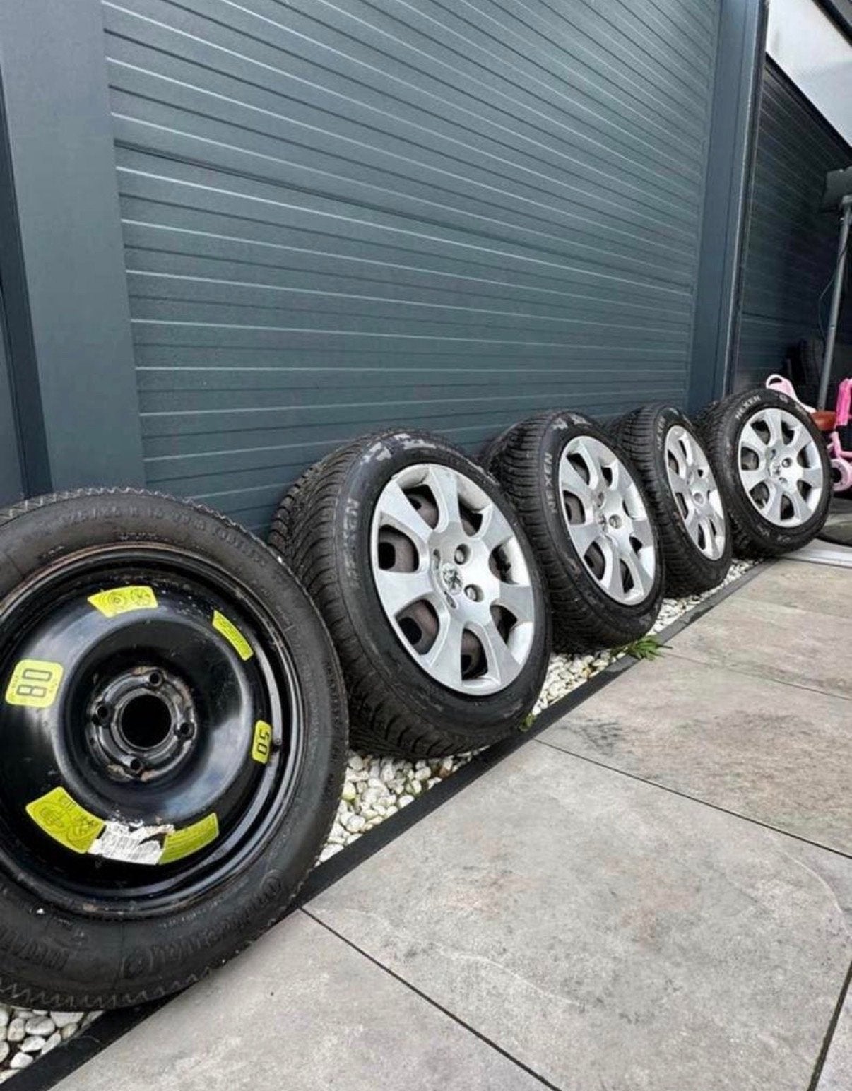 4x All-season banden met velgen - Nexen 205/55R16, Ophalen, Gebruikt