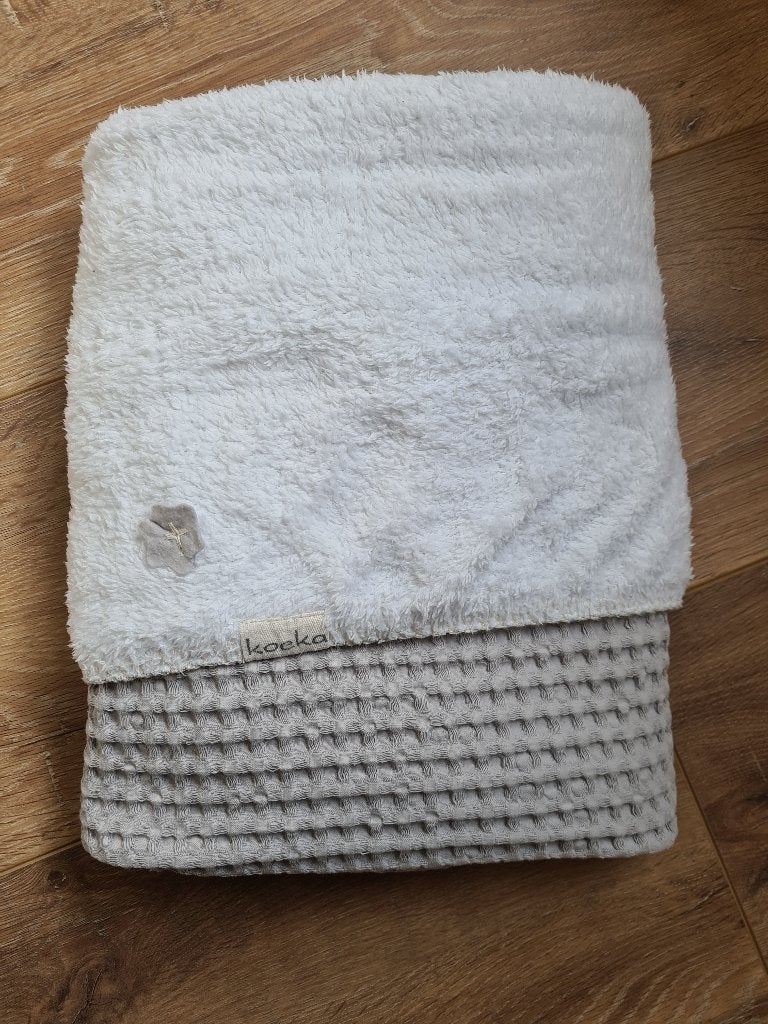 Koeka teddy wiegdeken wafel oslo 75x100, Koeka, Ophalen of Verzenden, Zo goed als nieuw, Grijs