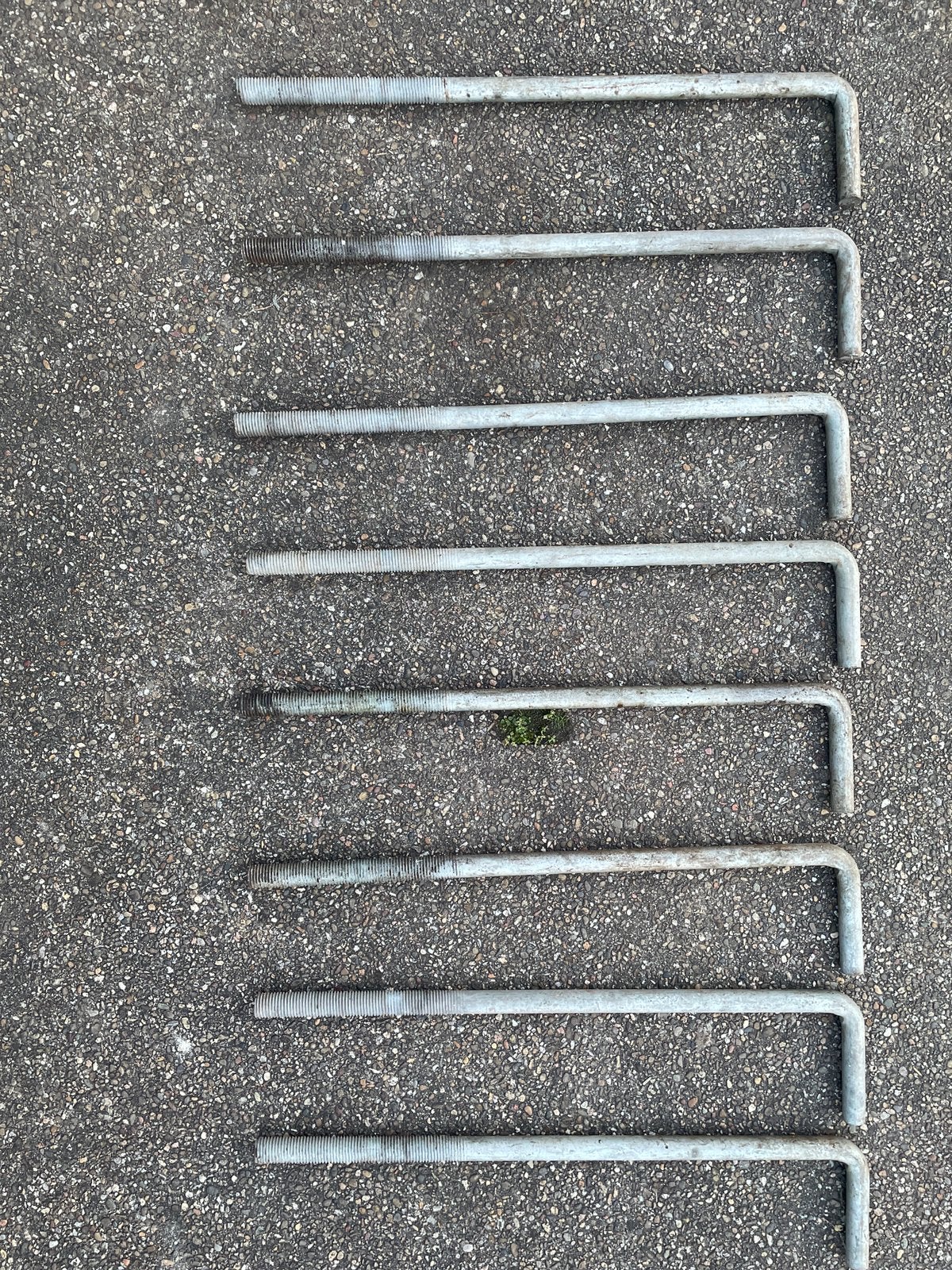 8 STUKS L-ANKERS, HAAKANKERS, BETONANKERS, ANKERBOUT, Ophalen, Nieuw