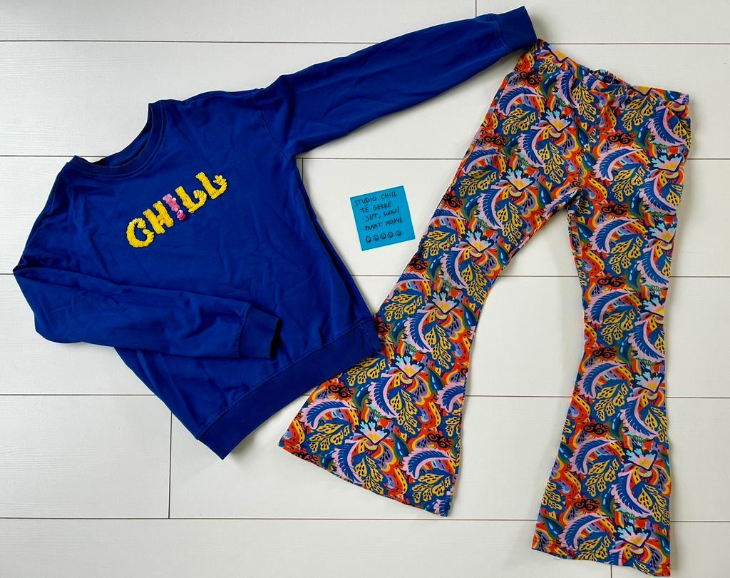 Té gekke flare set Studio Chill maat 140/146, Ophalen of Verzenden, Zo goed als nieuw, Meisje