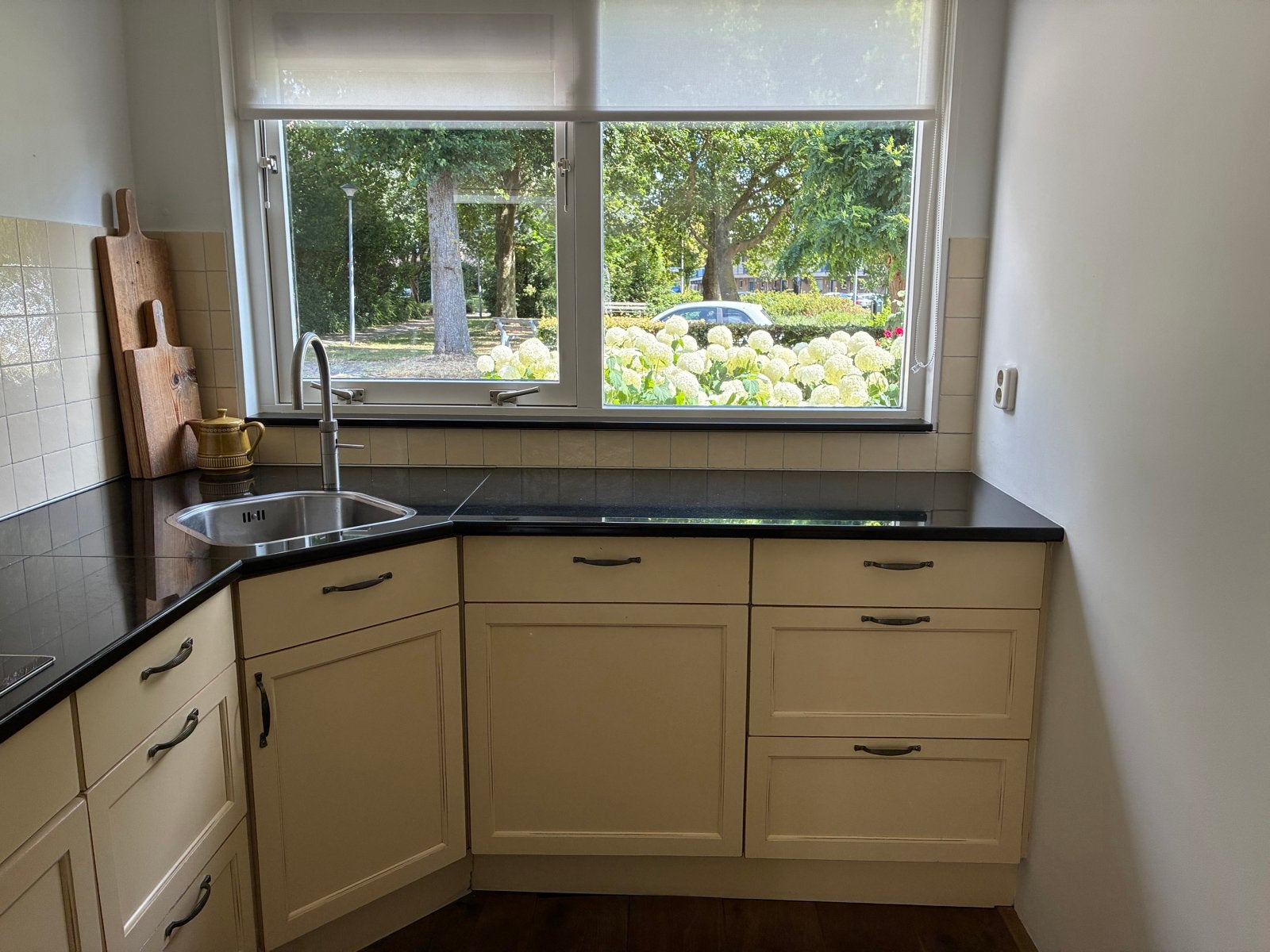 Massief houten keuken met luxe inbouwapparatuur, Huis en Inrichting, Keuken | Complete keukens, Ophalen, Gebruikt, Overige materialen