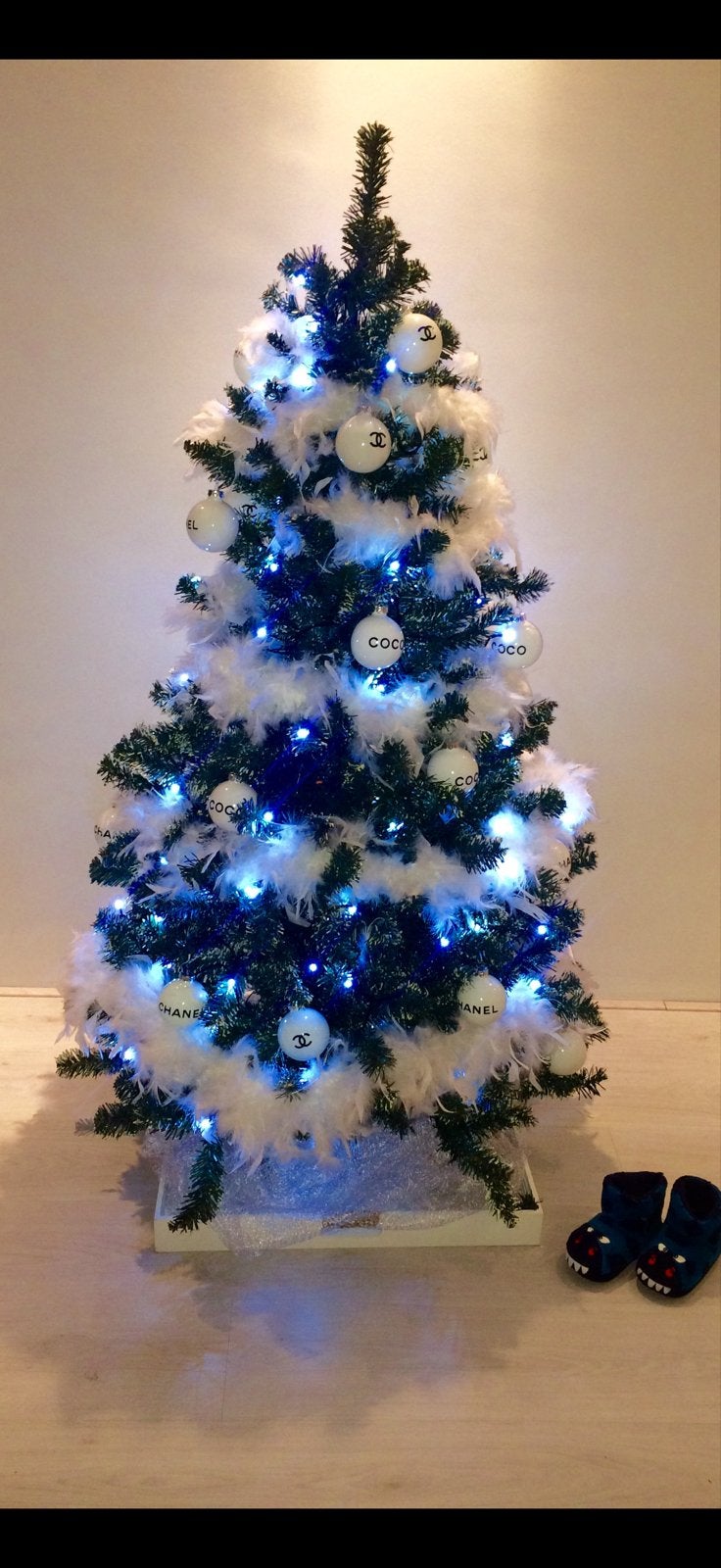 Luxe kerstdecoratie wit & zwart – kerstballen + boa’s, Diversen, Ophalen of Verzenden, Zo goed als nieuw