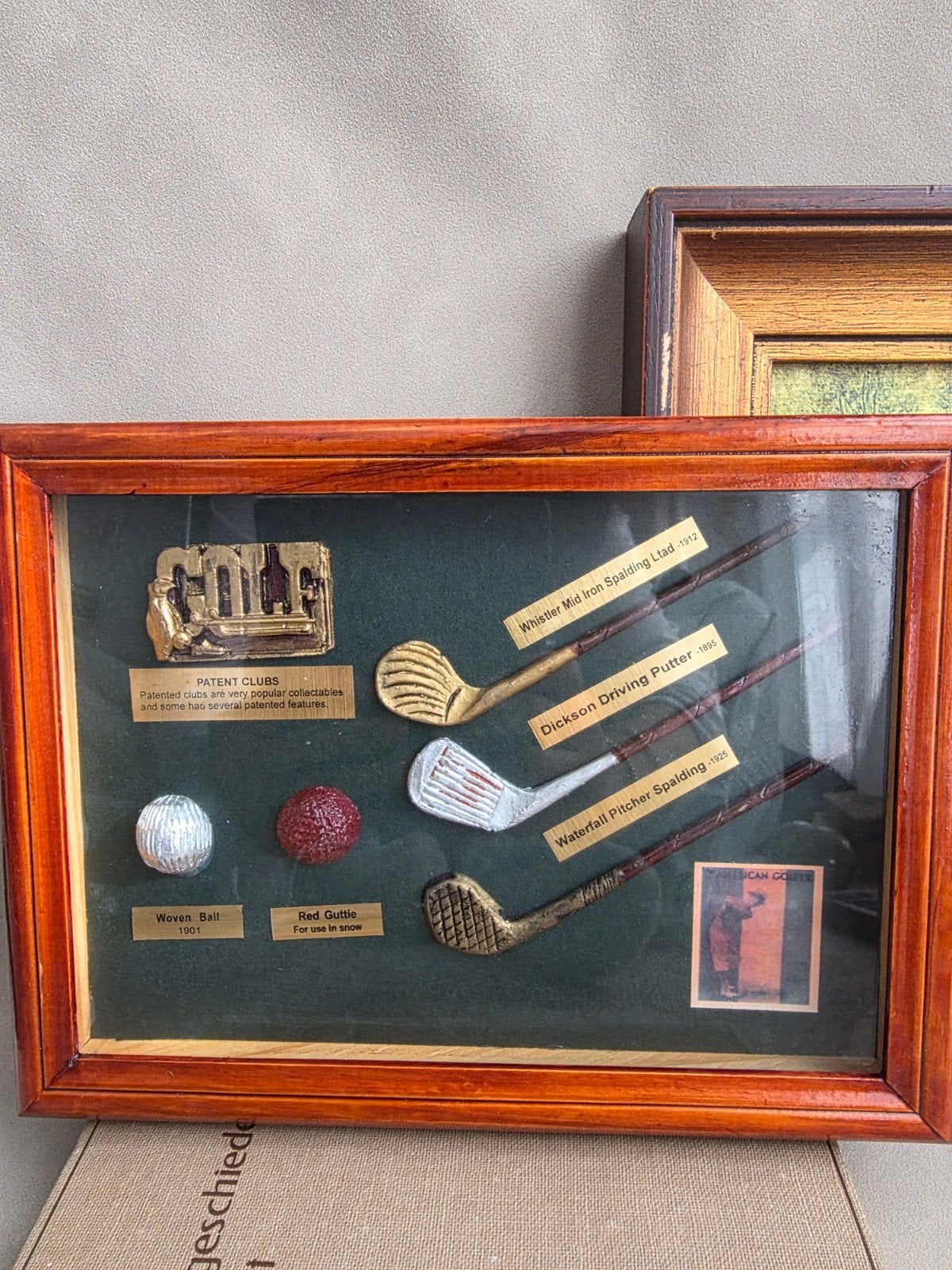 Vintage Golf Display: Clubs & Ballen in Lijst, Ophalen of Verzenden, Gebruikt, Overige sporten, Overige typen