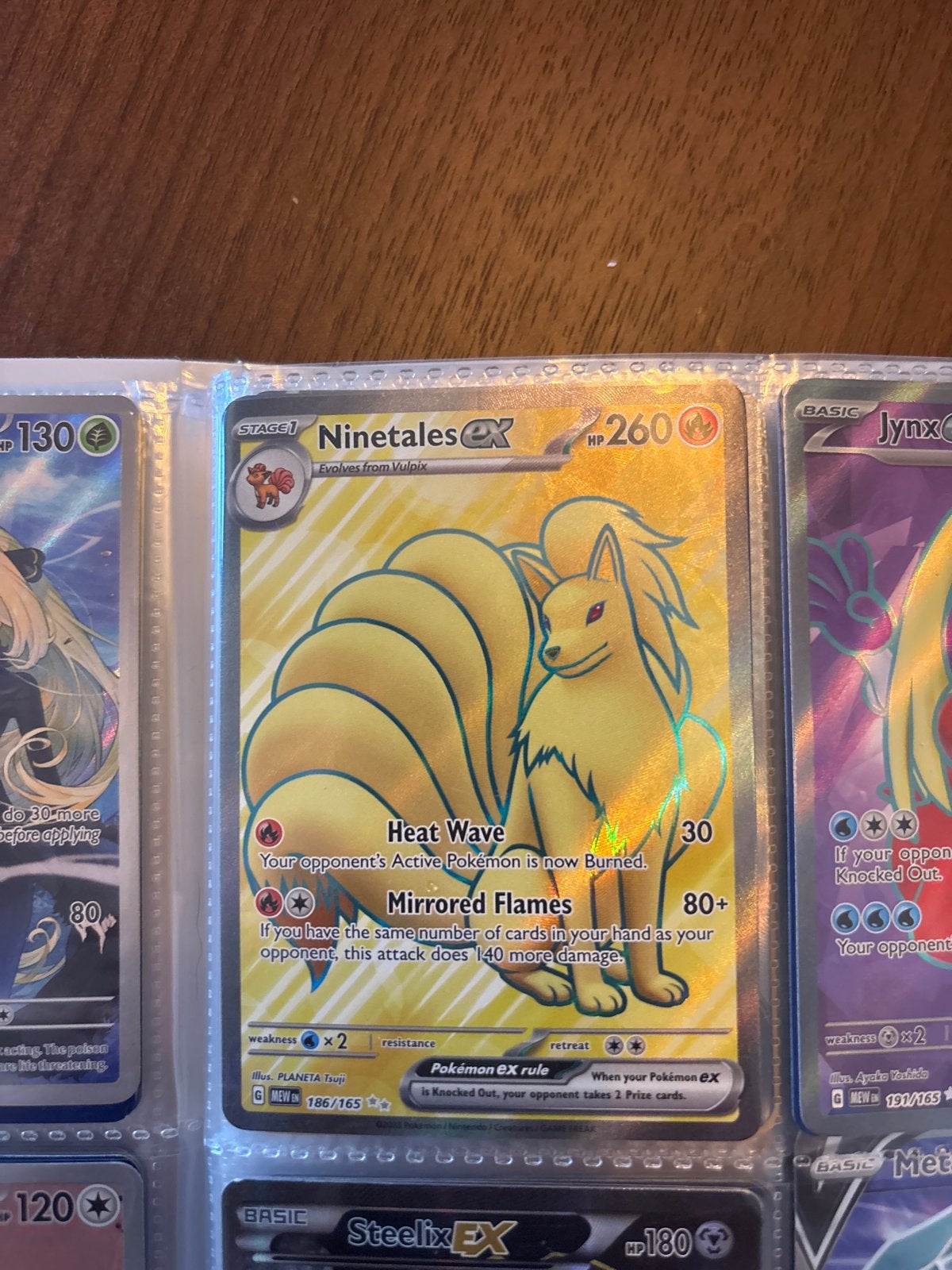 Ninetales EX (MEW 186) Pokémon Kaart - Full Art, Ophalen of Verzenden, Zo goed als nieuw, Losse kaart, Foil