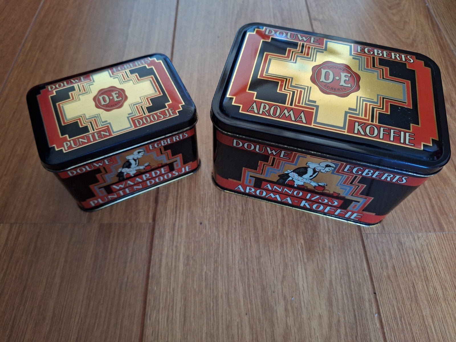 Set van 2 Douwe Egberts blikken - Aroma Koffie & Punten, Ophalen of Verzenden, Gebruikt, Koffie, Douwe Egberts