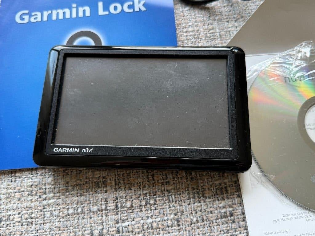Garmin navigatie Nuvi 660 en Nuvi 1490 incl accesoires, Ophalen of Verzenden, Gebruikt