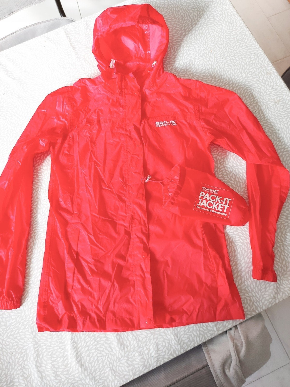 Regenjasje Regatta, Kinderen en Baby's, Kinderkleding | Maat 146, Ophalen of Verzenden, Zo goed als nieuw, Jongen of Meisje, Jas