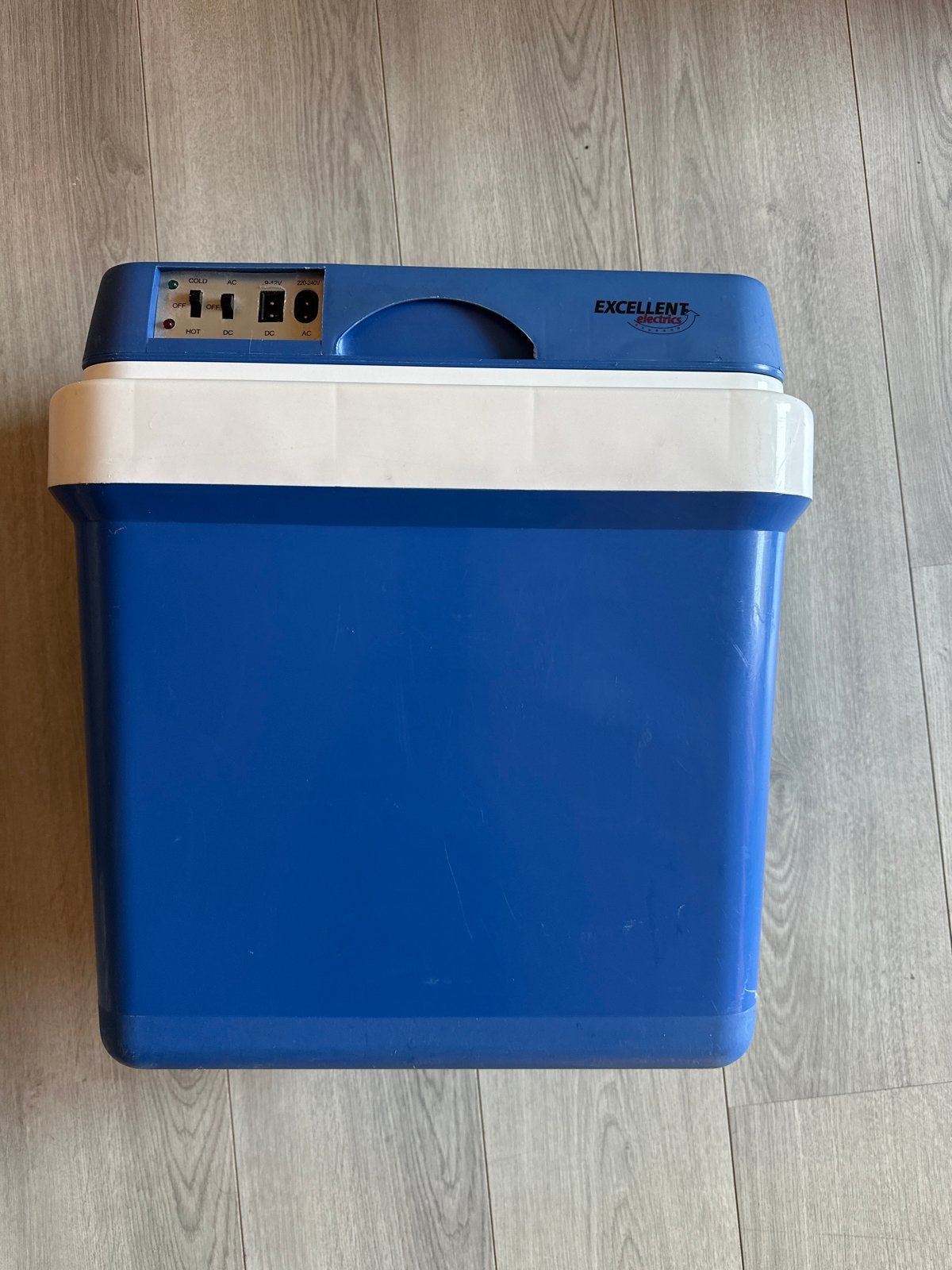 Excellent Solutions Koelbox - Ideaal voor onderweg!, Ophalen, Zo goed als nieuw, Koelbox, Elektrisch
