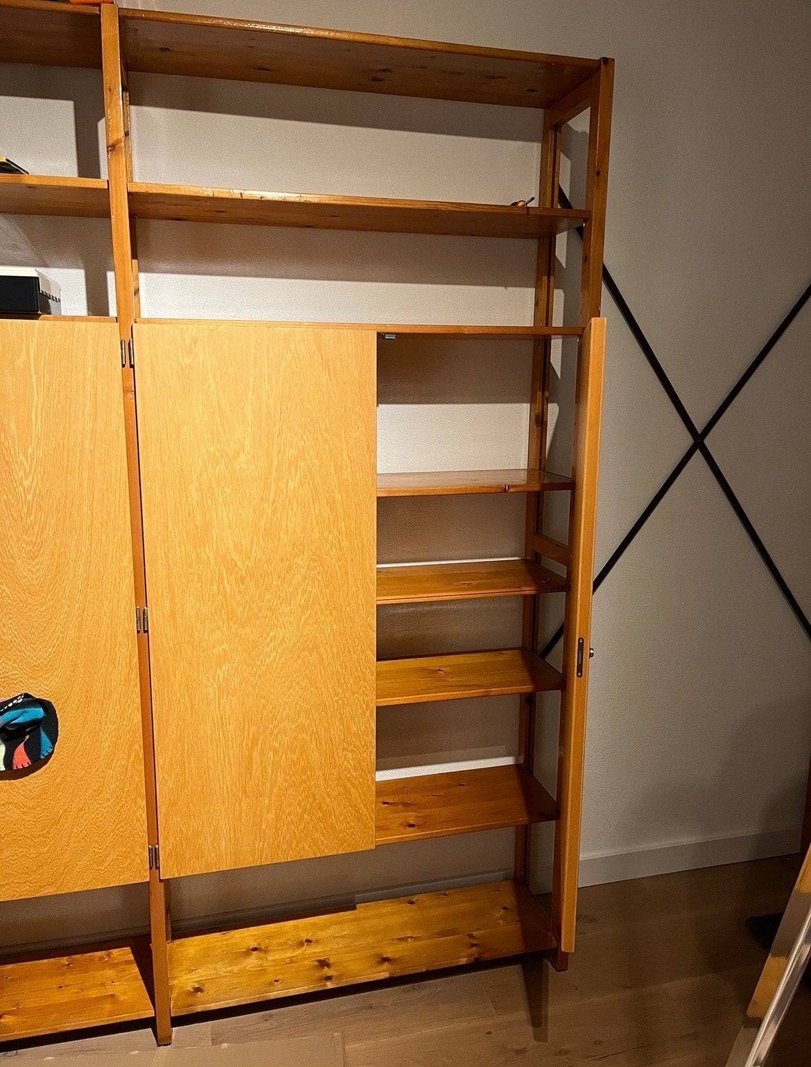 Lundia boekenkast 2 delen aan elkaar met deurtjes, Huis en Inrichting, Ophalen, Gebruikt, 200 cm of meer, 25 tot 50 cm