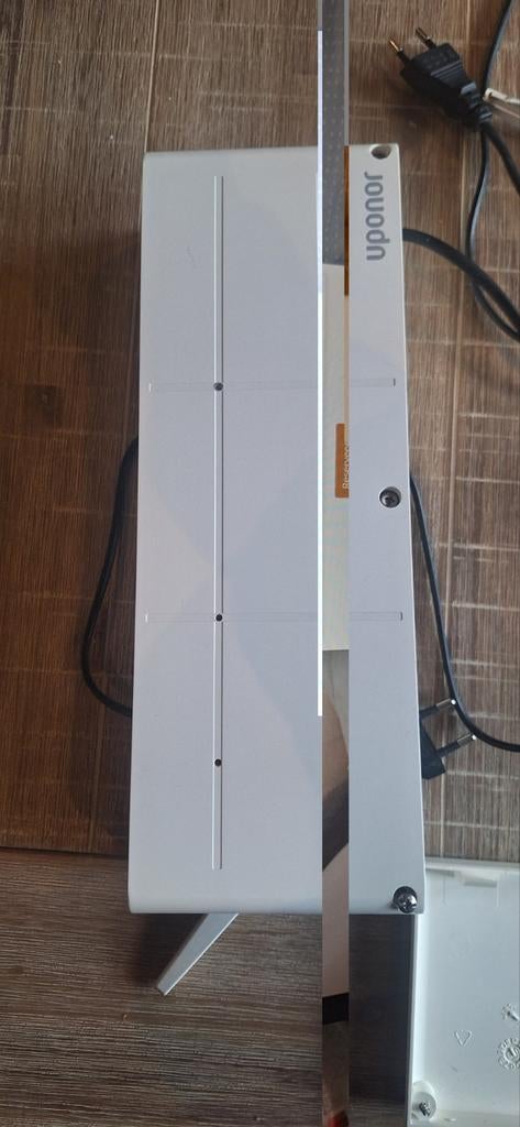 Uponor vloerverwarming regeling, Minder dan 30 cm, Overige typen, Minder dan 60 cm, Ophalen of Verzenden