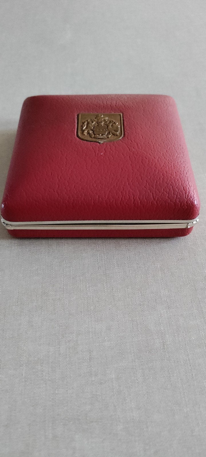 Majorica juwelendoosje,Parelsieraden,Vintage,Rood,Parels, Sieraden, Tassen en Uiterlijk, Kettingen, Overige materialen, Rood, Ophalen of Verzenden