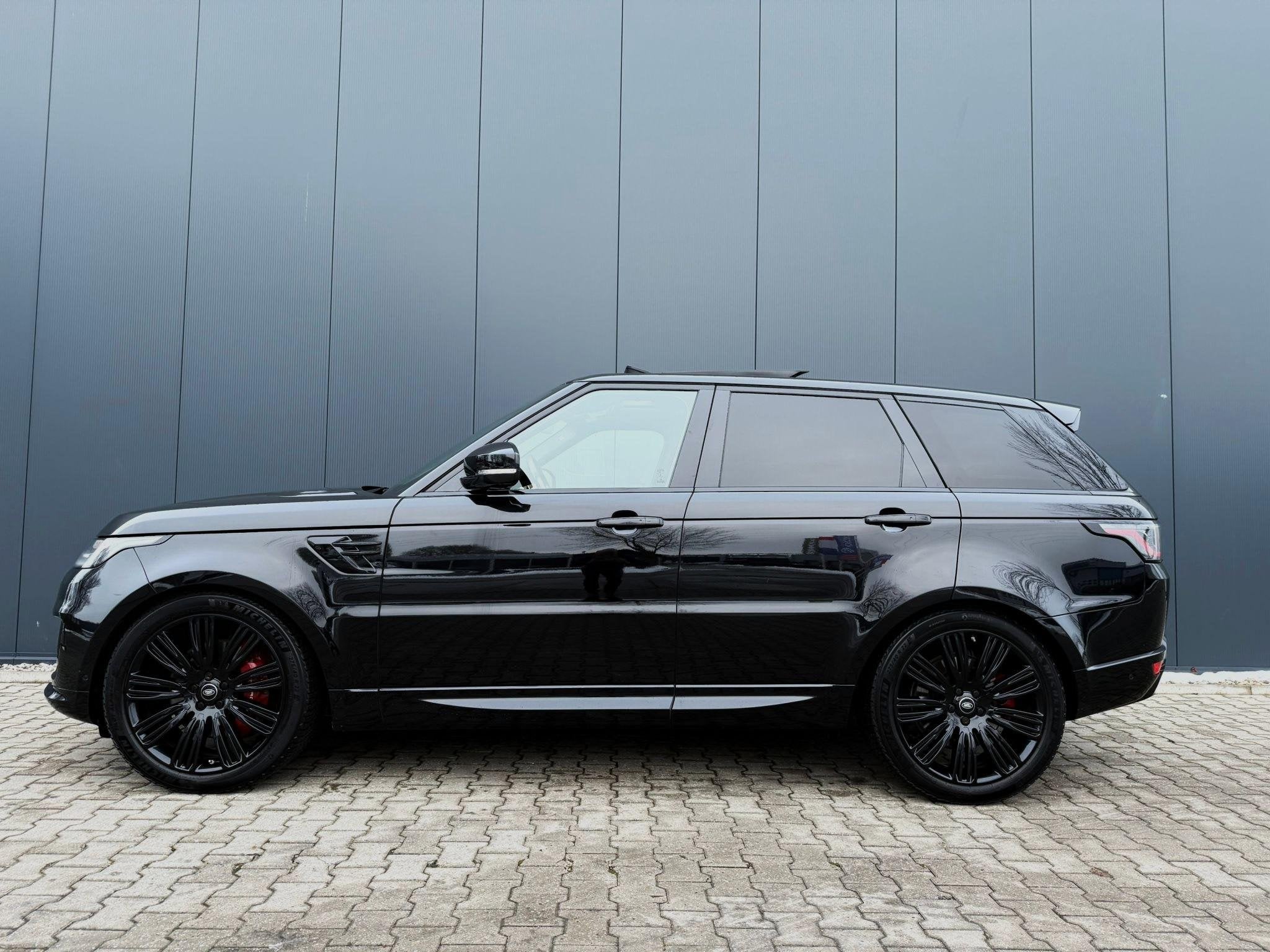 Foto 2 van Land Rover Range Rover Sport 5.0 V8 SC Autobiography Dynamic