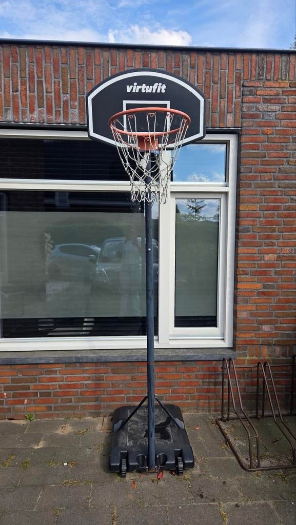 Virtufit Basketbalring met standaard, Sport en Fitness, Ophalen