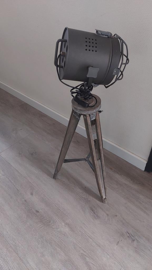 Mooie industriële filmlamp op statief, Ophalen of Verzenden, Zo goed als nieuw, Minder dan 100 cm