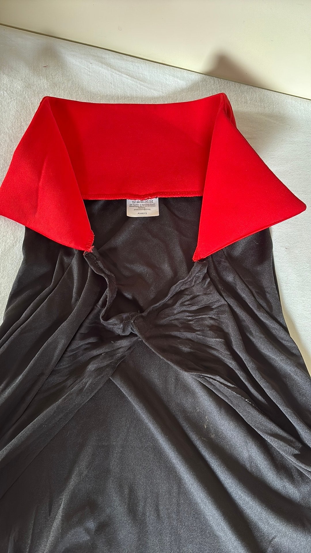 Halloween dracula cape, Ophalen of Verzenden, Zo goed als nieuw, Jongen of Meisje