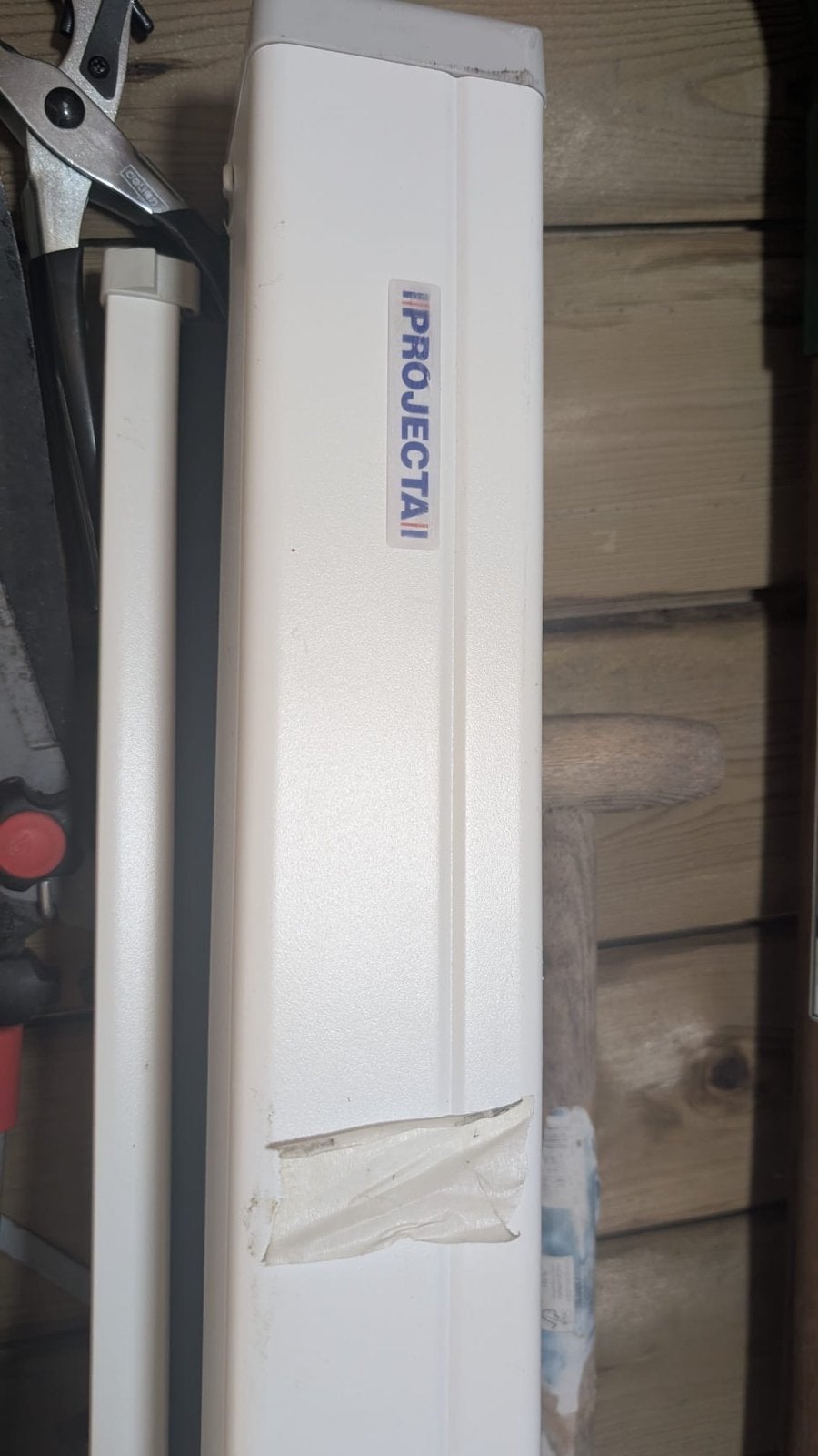 Projecta projectiescherm - Handmatig oprolbaar, Ophalen, Handmatig, Gebruikt