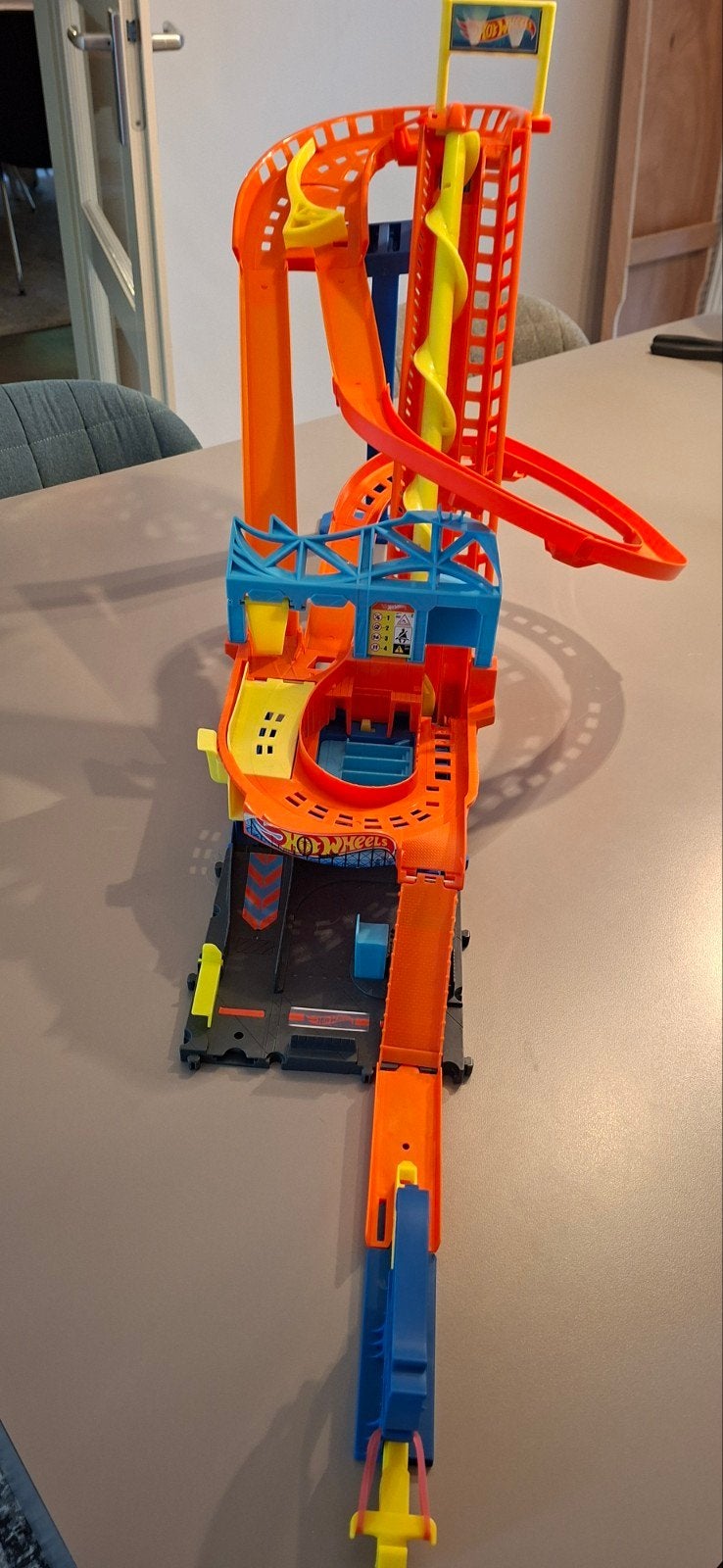 Hot Wheels Racebanen met Auto's, Ophalen, Zelf te bouwen, Zo goed als nieuw, Hot Wheels