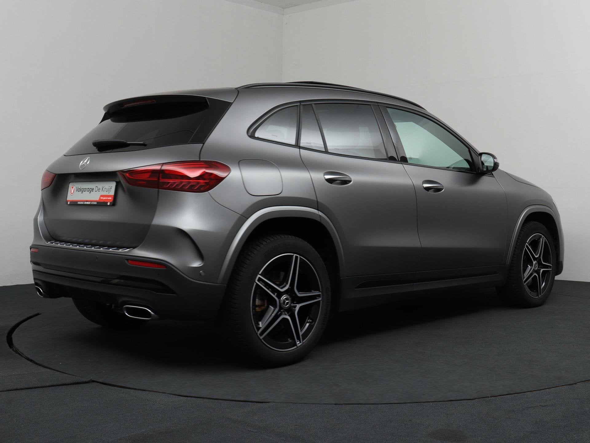 Mercedes-Benz GLA-klasse 250 e Star Edition AMG Line | Trekh, Auto's, 16 kWh, Bedrijf, Hybride Elektrisch/Benzine, SUV of Terreinwagen