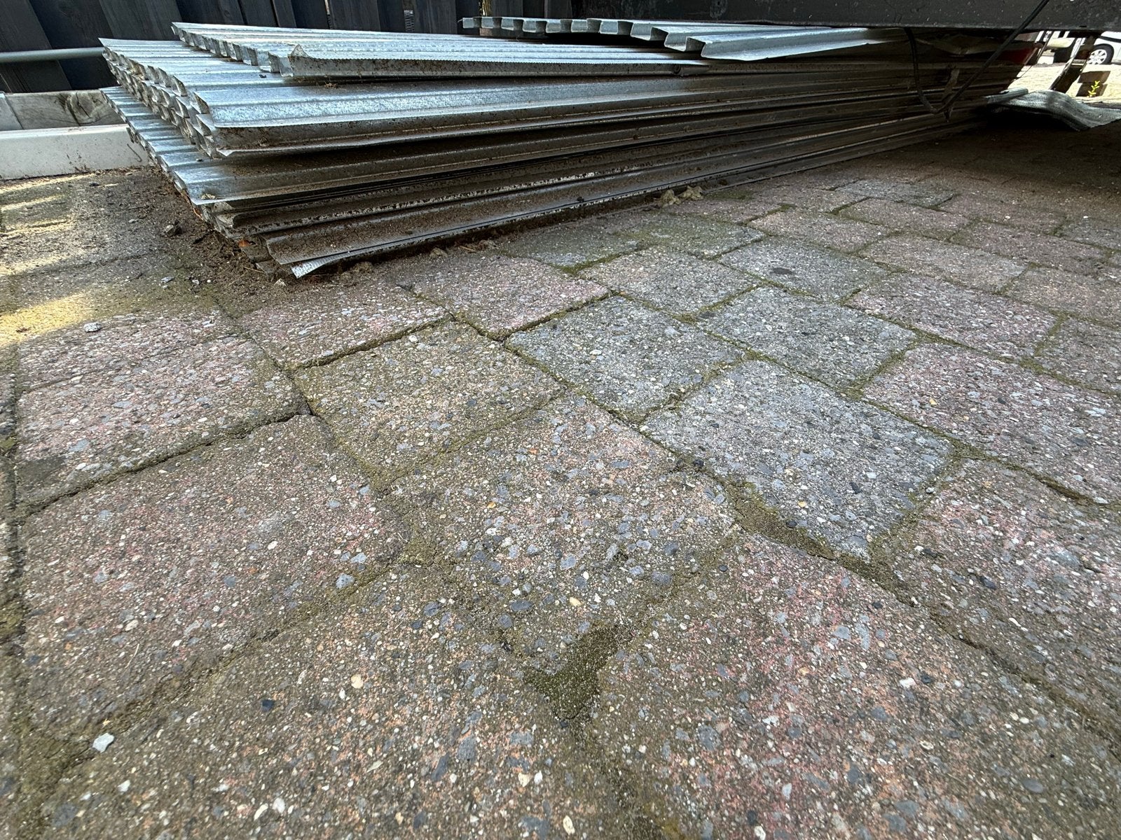 Nieuwe zwaluwstaartplaten (12 stuks + 2 reststukken), Ophalen, Nieuw