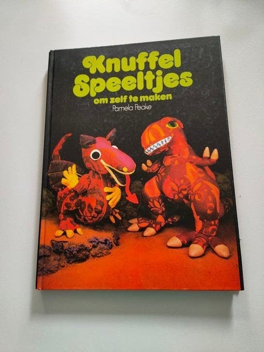 Knuffel speeltjes om zelf te maken., Boeken, Eén stripboek, Ophalen of Verzenden