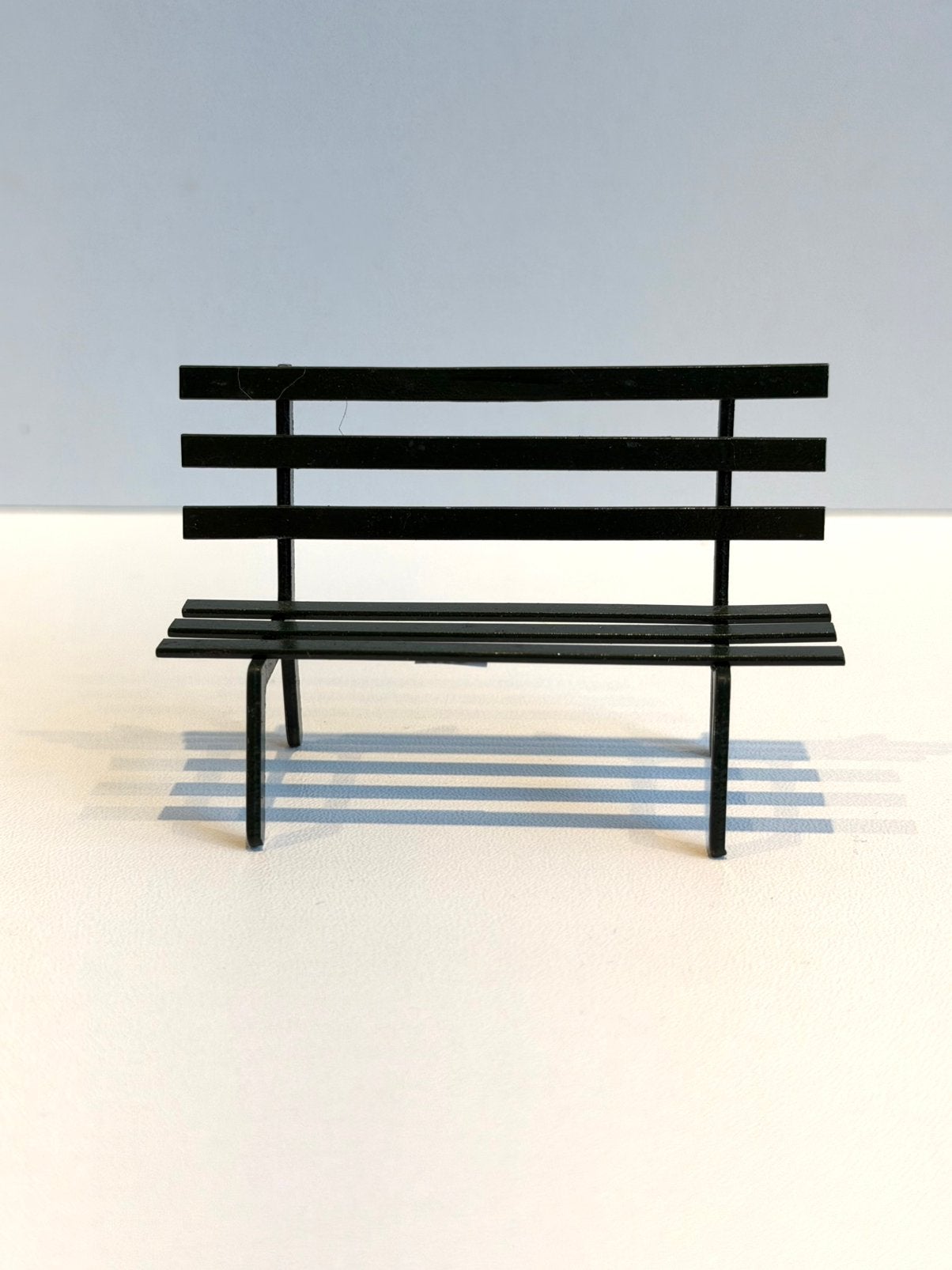 Holiday Expressions - Metal Bench, Verzenden