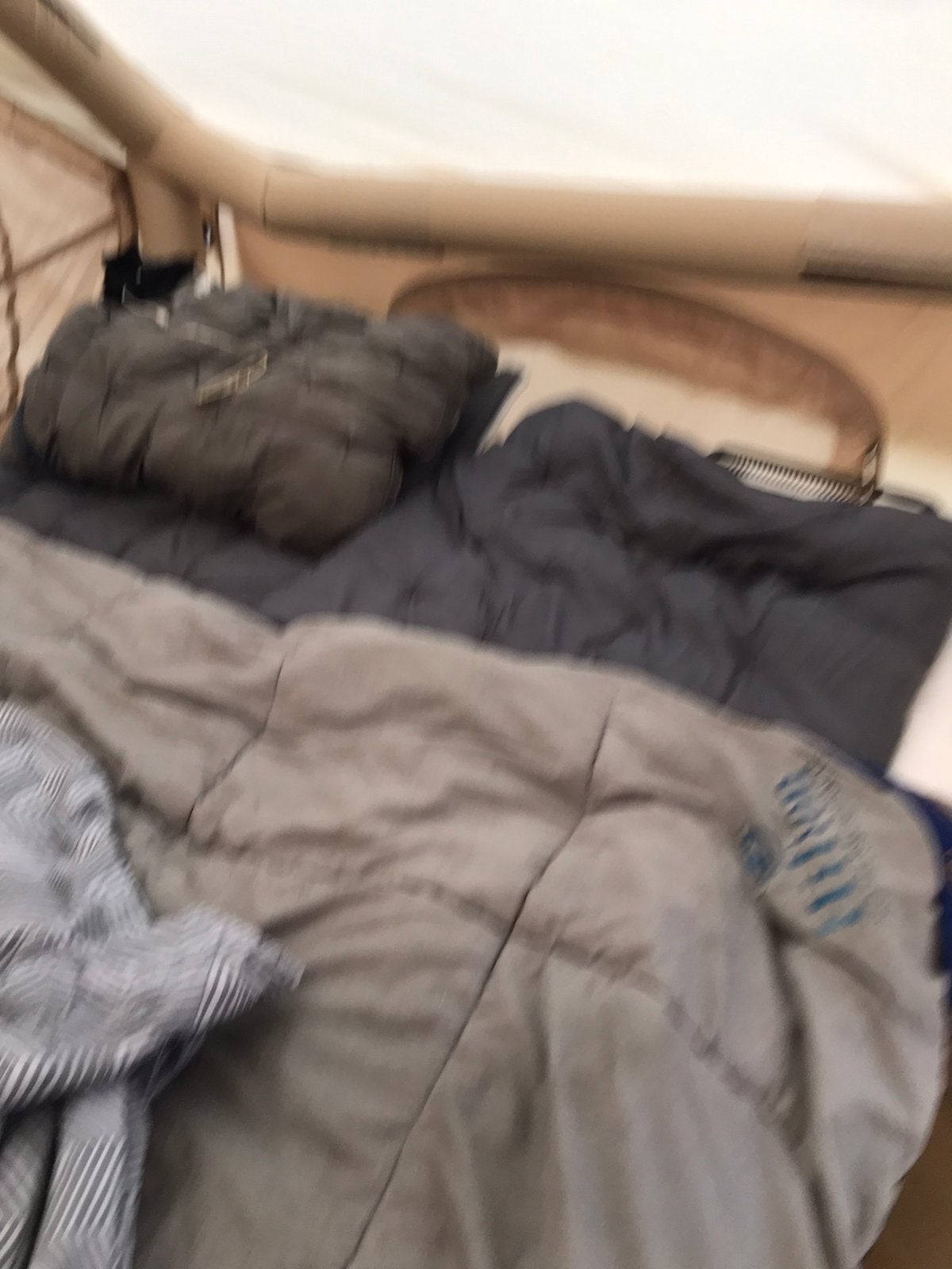 4 daagse Glamptent (beperkt beschikbaar), Ophalen, Zo goed als nieuw