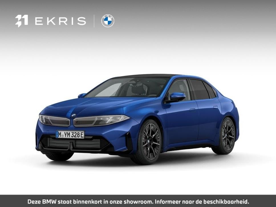 BMW i3 50 xDrive First Edition 113.4 kWh M Sportpakket | Gla, Auto's, Automaat, Zwart, Sedan, 330 min
