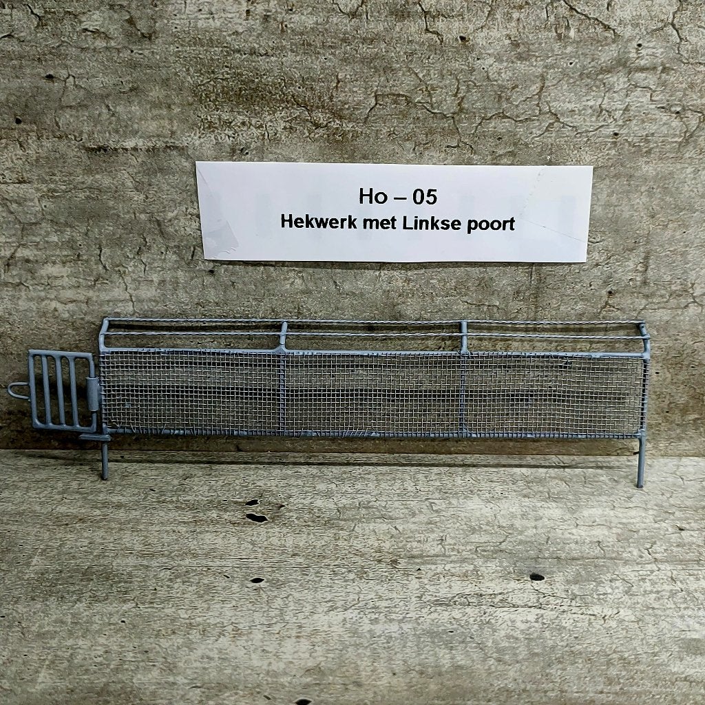 Ho – 05 HEKWERK met prikkeldraad incl. Linkse poort, Overige merken, Gelijkstroom, Natuur, Nieuw
