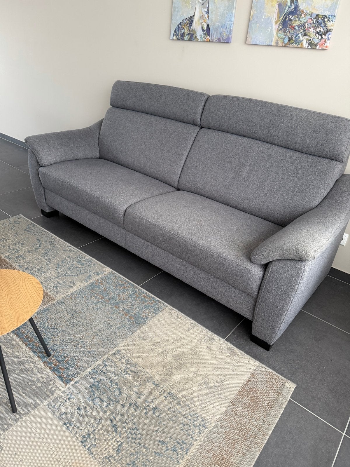 Comfortabele grijze 2-zitsbank - Zo goed als nieuw, 150 tot 200 cm, Tweepersoons, 75 tot 100 cm, Ophalen of Verzenden