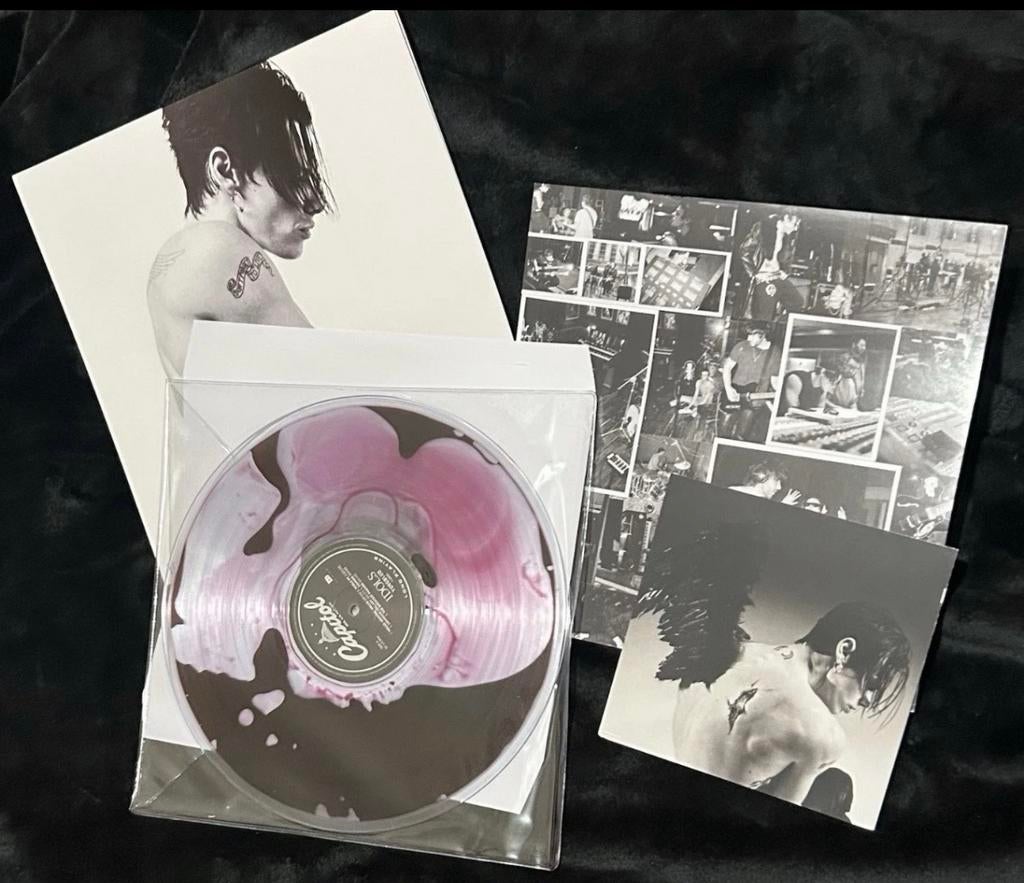 Yungblud - Idols - Liquid Filled vinyl, Ophalen of Verzenden, Zo goed als nieuw, 12 inch, Poprock