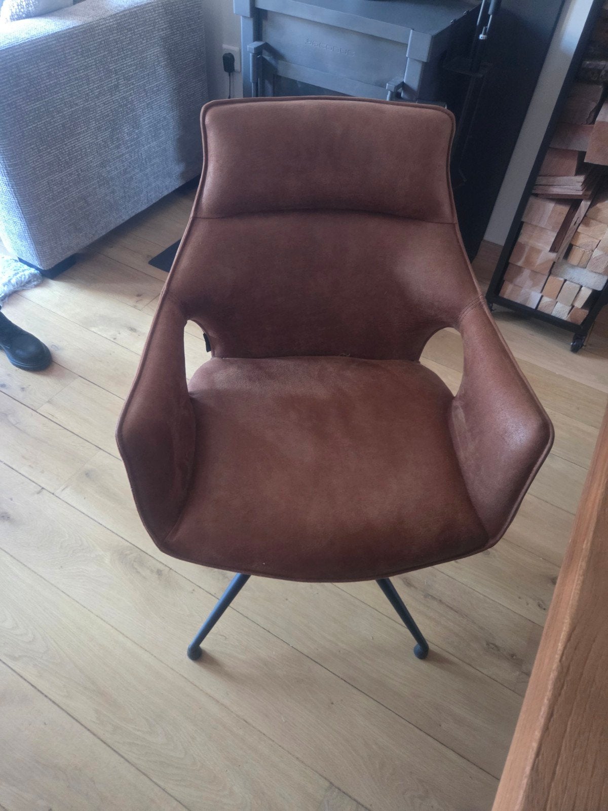 4x De Bommel eetkamerstoelen camel kleur, Huis en Inrichting, Ophalen, Zo goed als nieuw, Vier, Leer