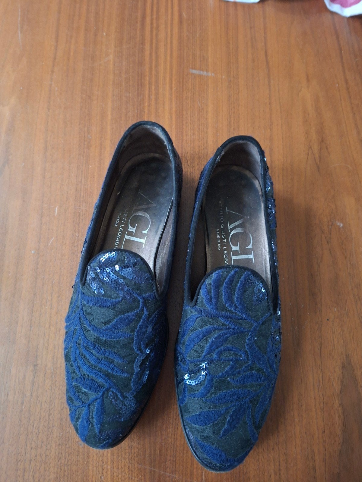 Instappers AGL, donkerblauw/kant, Kleding | Dames, Schoenen, Ophalen of Verzenden, Zo goed als nieuw, Blauw, Instappers