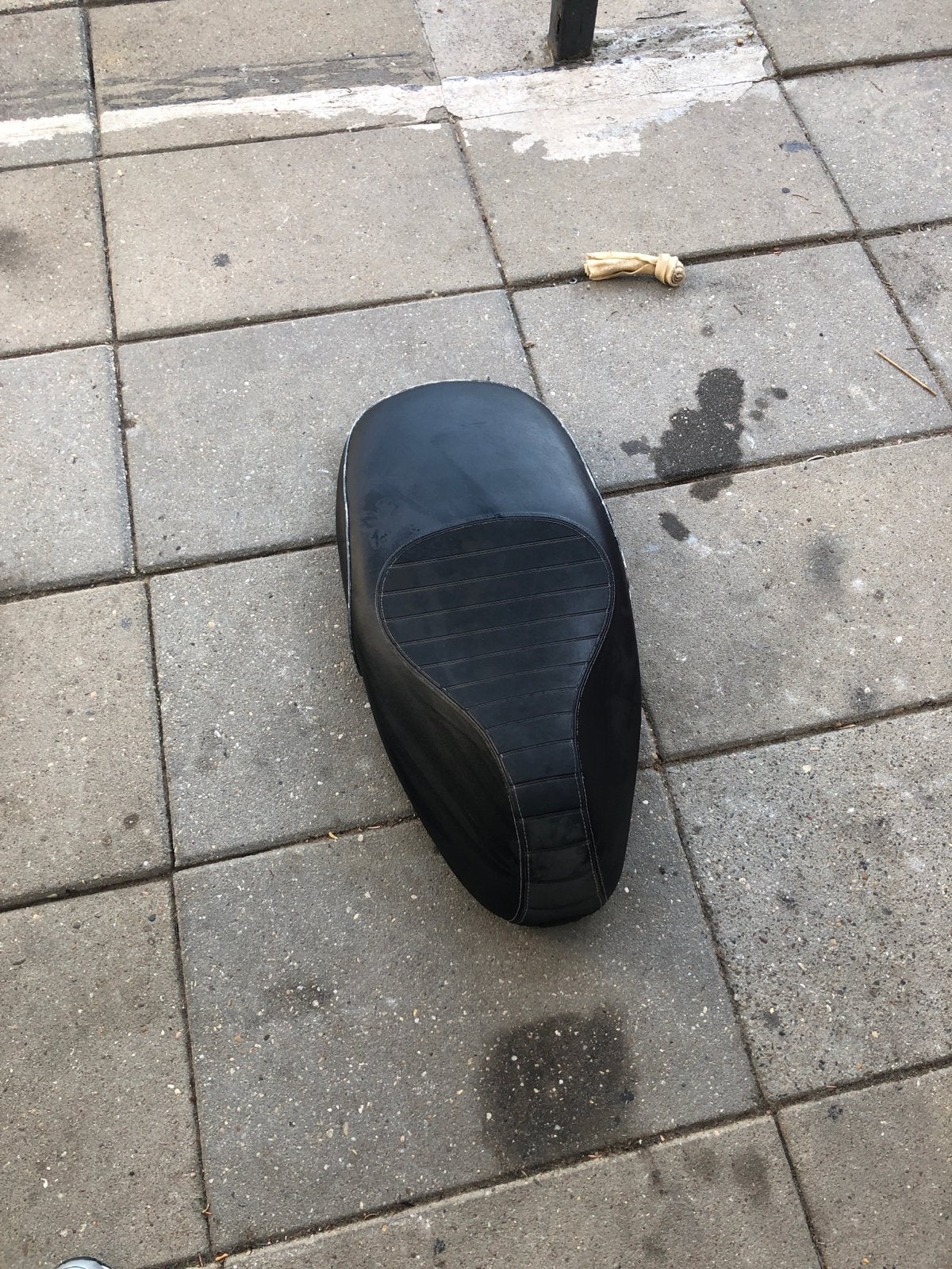 Vespa sprint zadel zwart, Fietsen en Brommers, Brommeronderdelen | Scooters, Ophalen, Gebruikt, Zadel, Overige merken